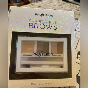 NWT Profusion Shape & Fill Brow Kit